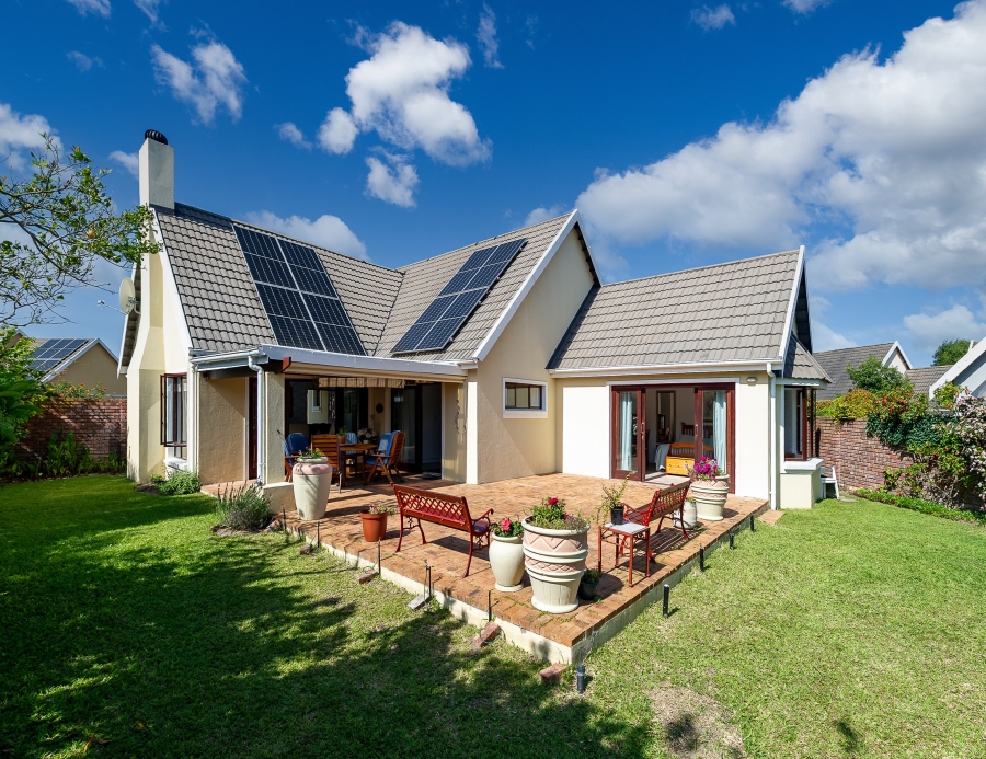 3 Bedroom Property for Sale in The Island Western Cape